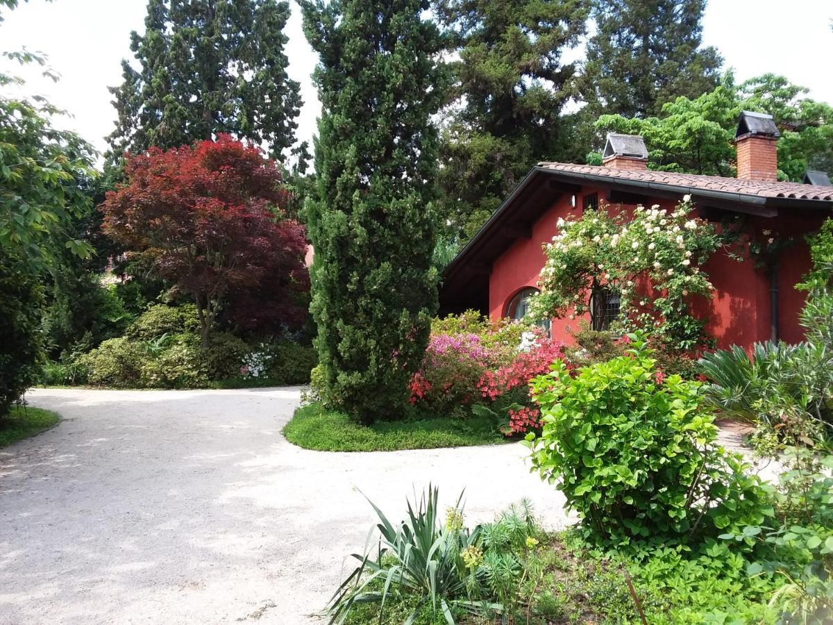 B&B La Casaccia Verbania Exterior photo